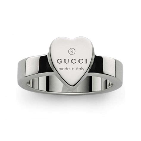 gold heart ring gucci|Gucci trademark heart ring.